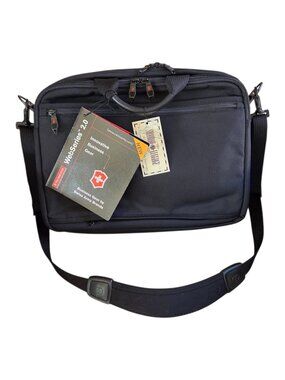 NWT Swiss Army Business Gear Laptop Briefcase Web Recruit Victorinox Black
